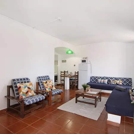Vila Nova T1 *