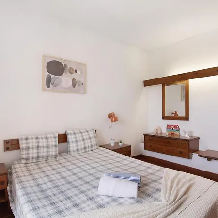 Vila Nova T1 *